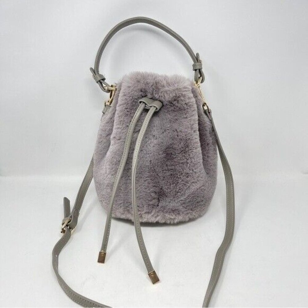 Street Level Plush Faux Fur Grey Bucket Bag Small Crossbody Bag - Picture 8 of 11